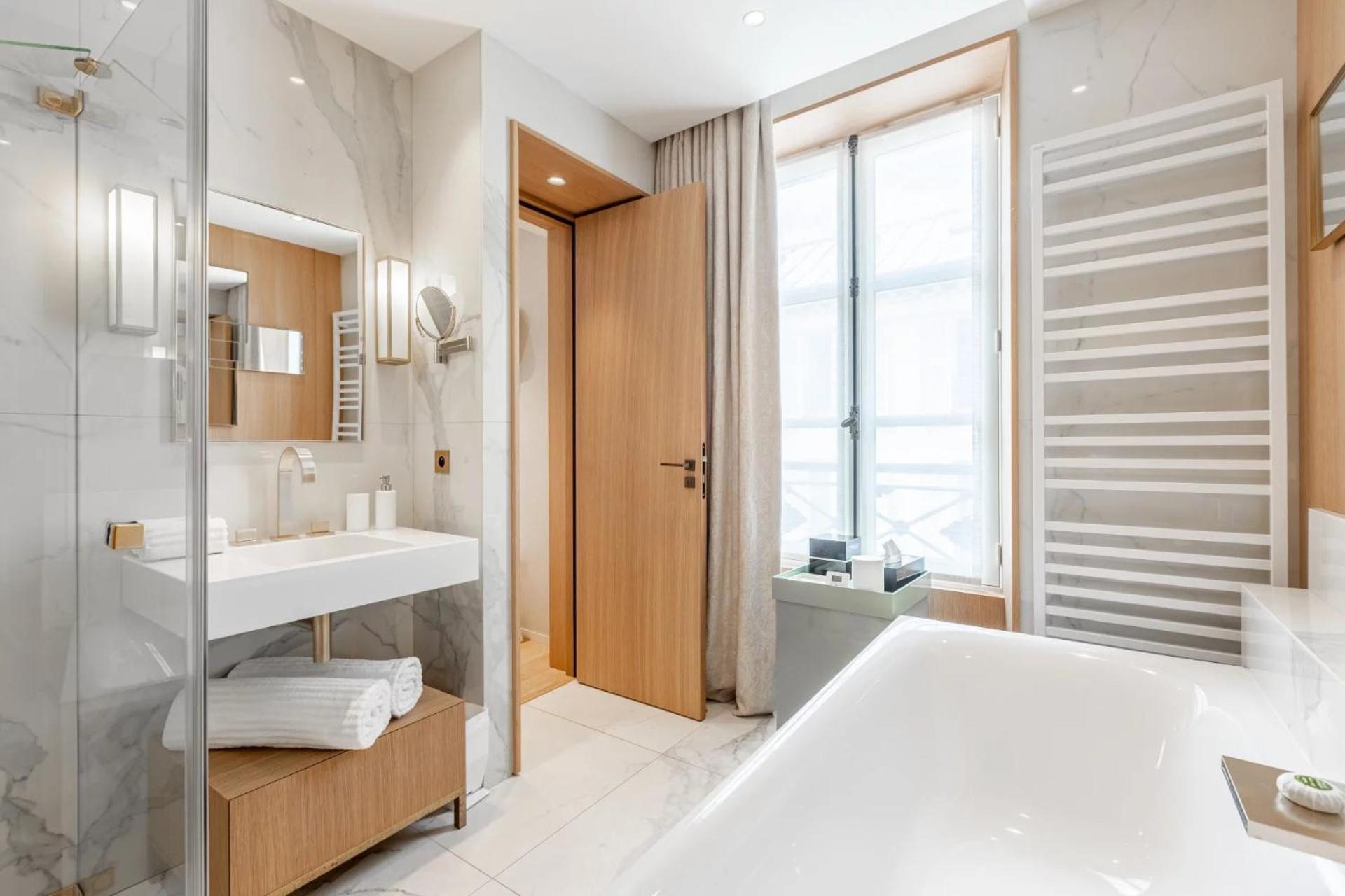 Maison Labruyere - Serviced Mansion Saint Germain Villa Paris Bagian luar foto
